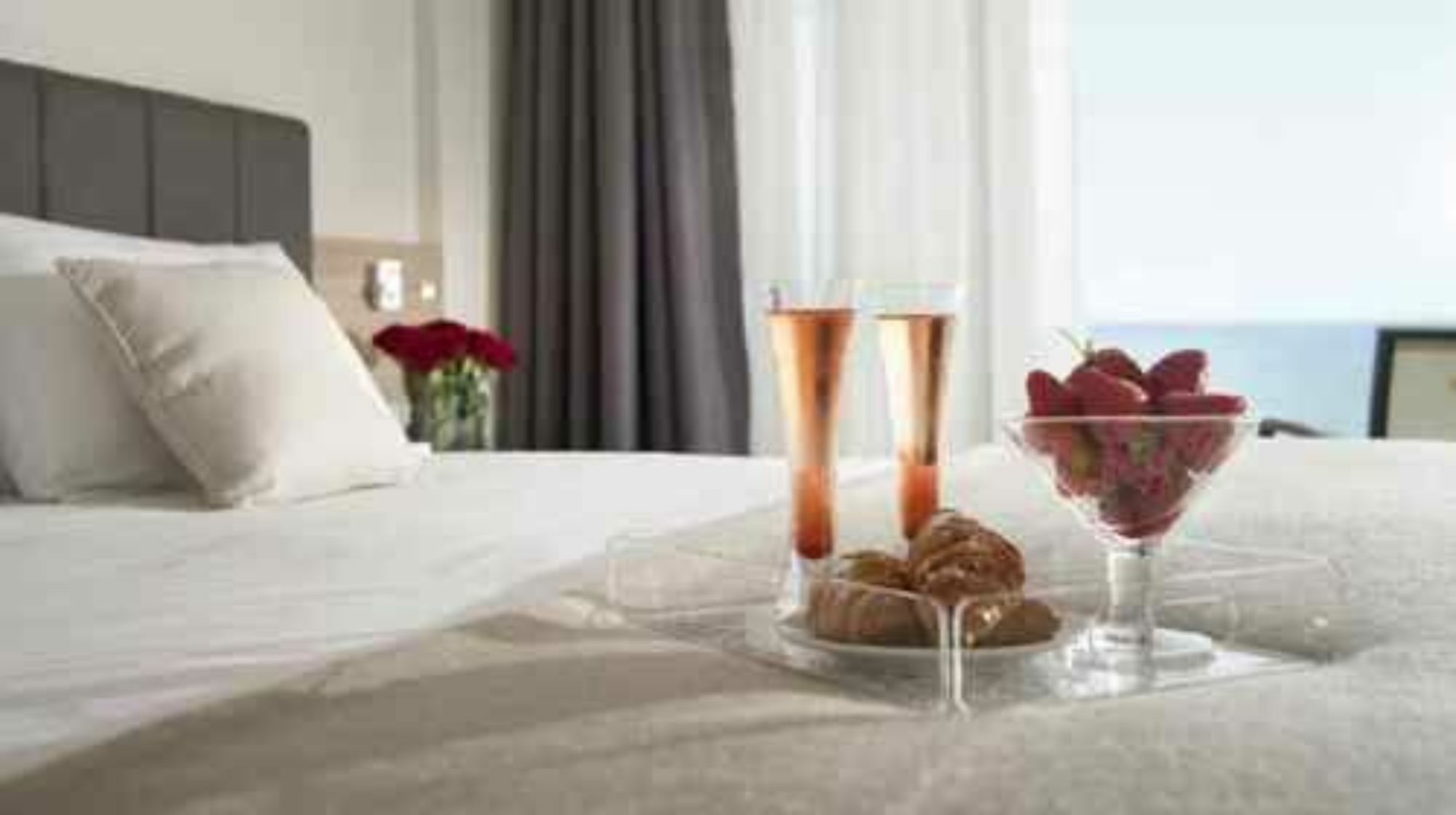 Hotel Ocelle Thermae&Spa (Adults Only) ซีร์มิโอเน ภายนอก รูปภาพ